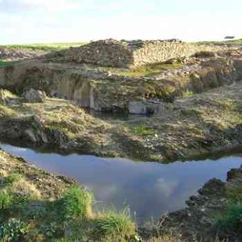 Click para ampliar. Pulsa en el nombre para ver la ficha. Cáceres el Viejo. Esquina noroeste